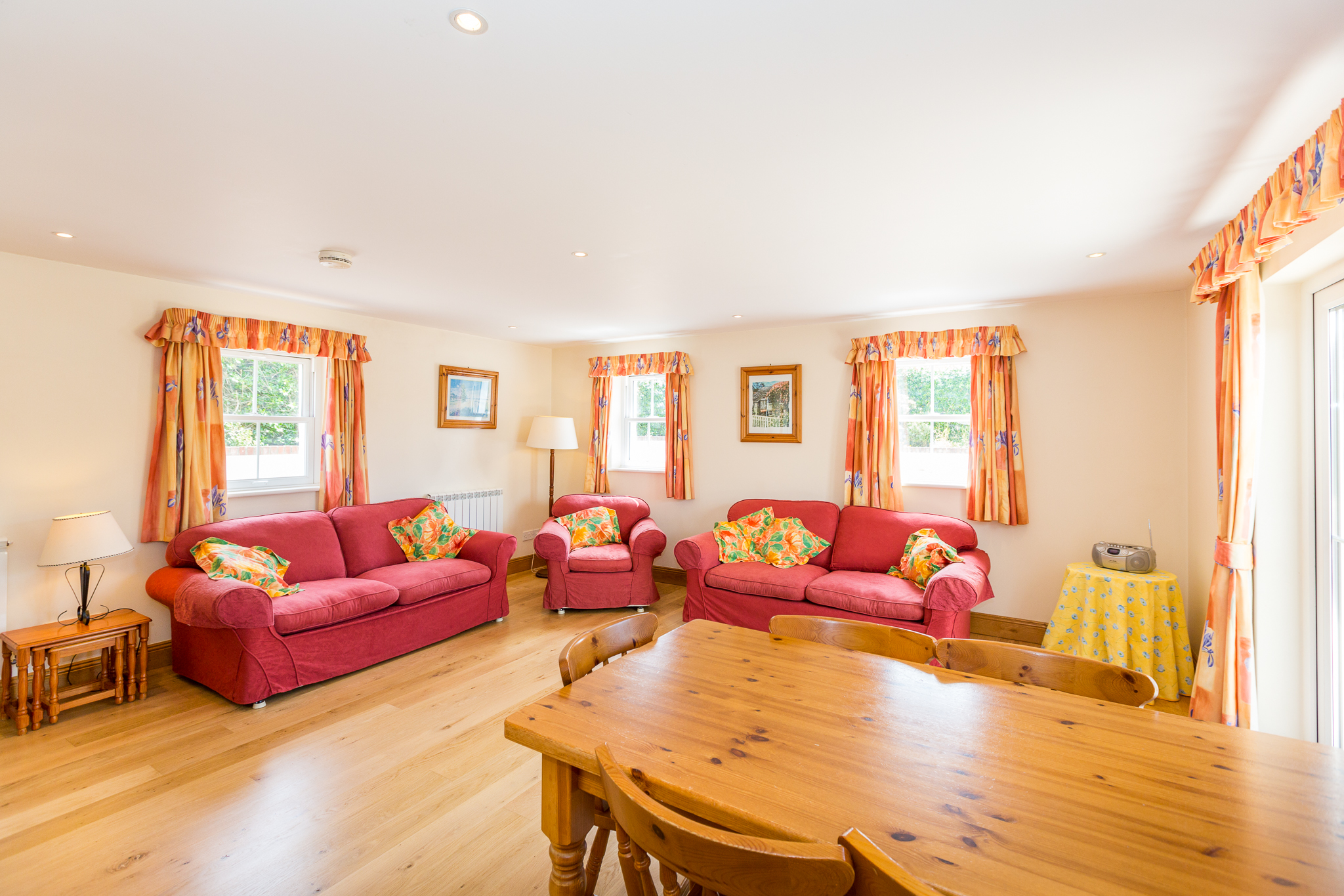Le Faucon Cottage (Short Term Let) photo 4