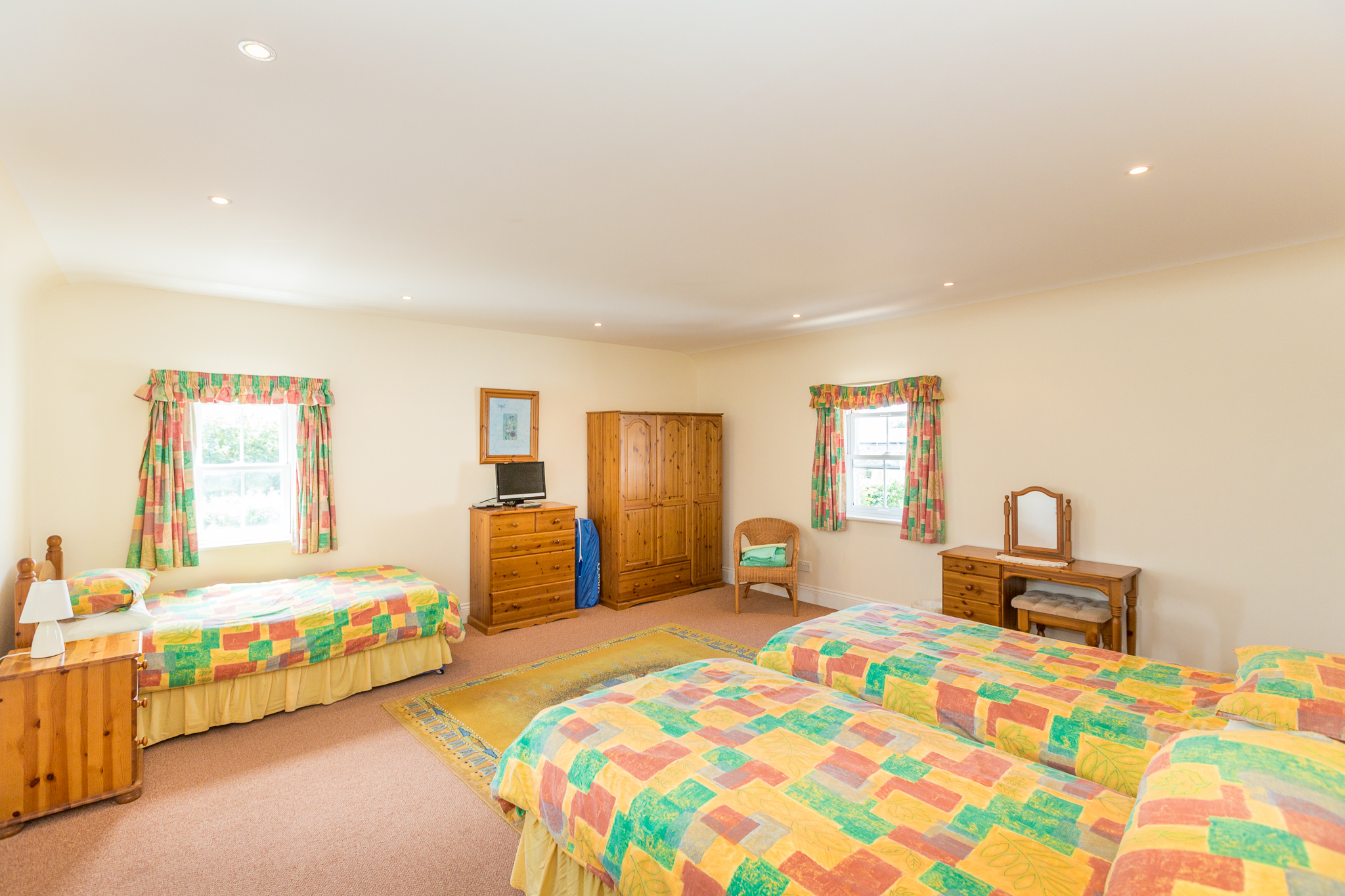 Le Faucon Cottage (Short Term Let) photo 13