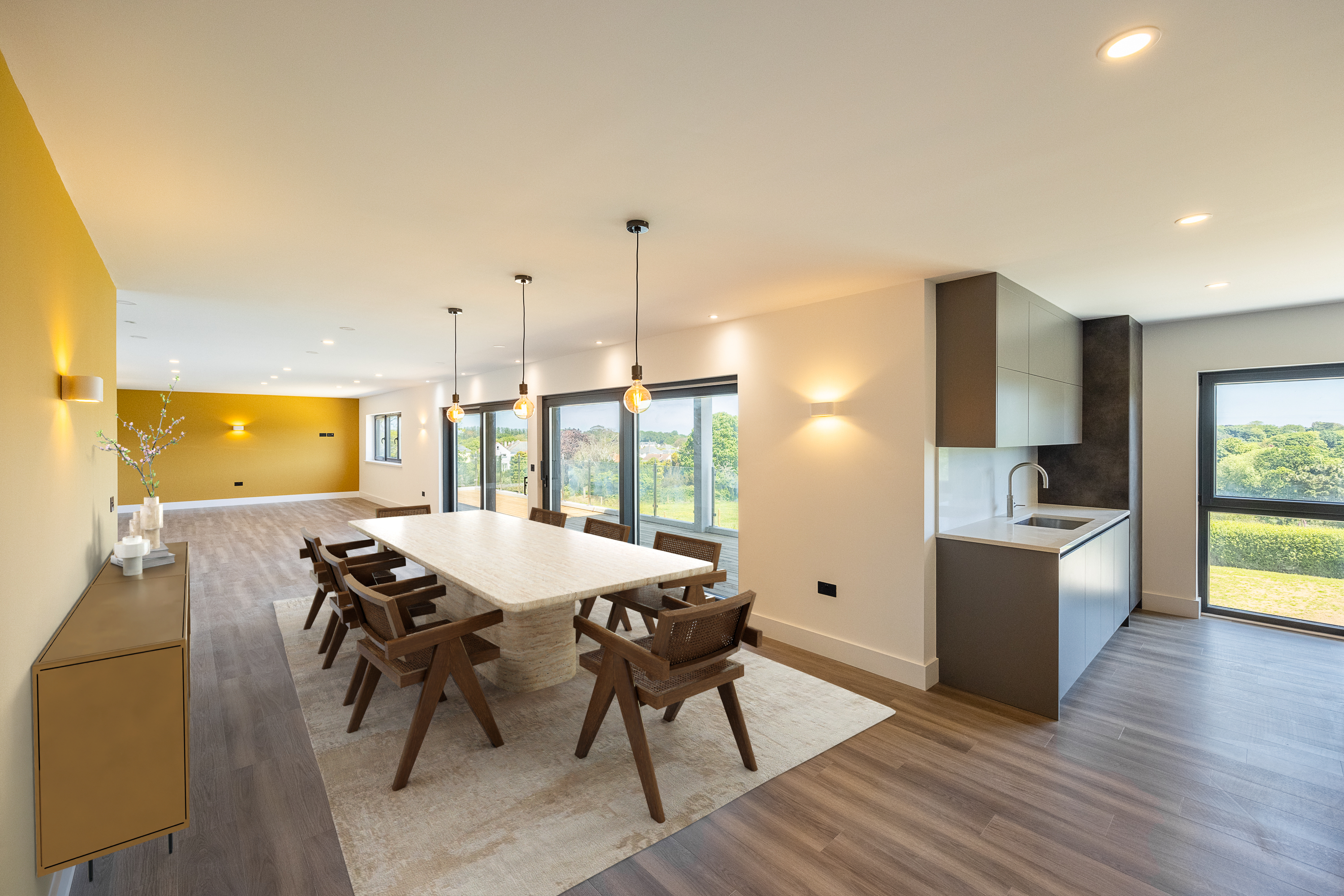 Stunning New House photo 9