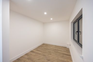 Stunning New House photo 63