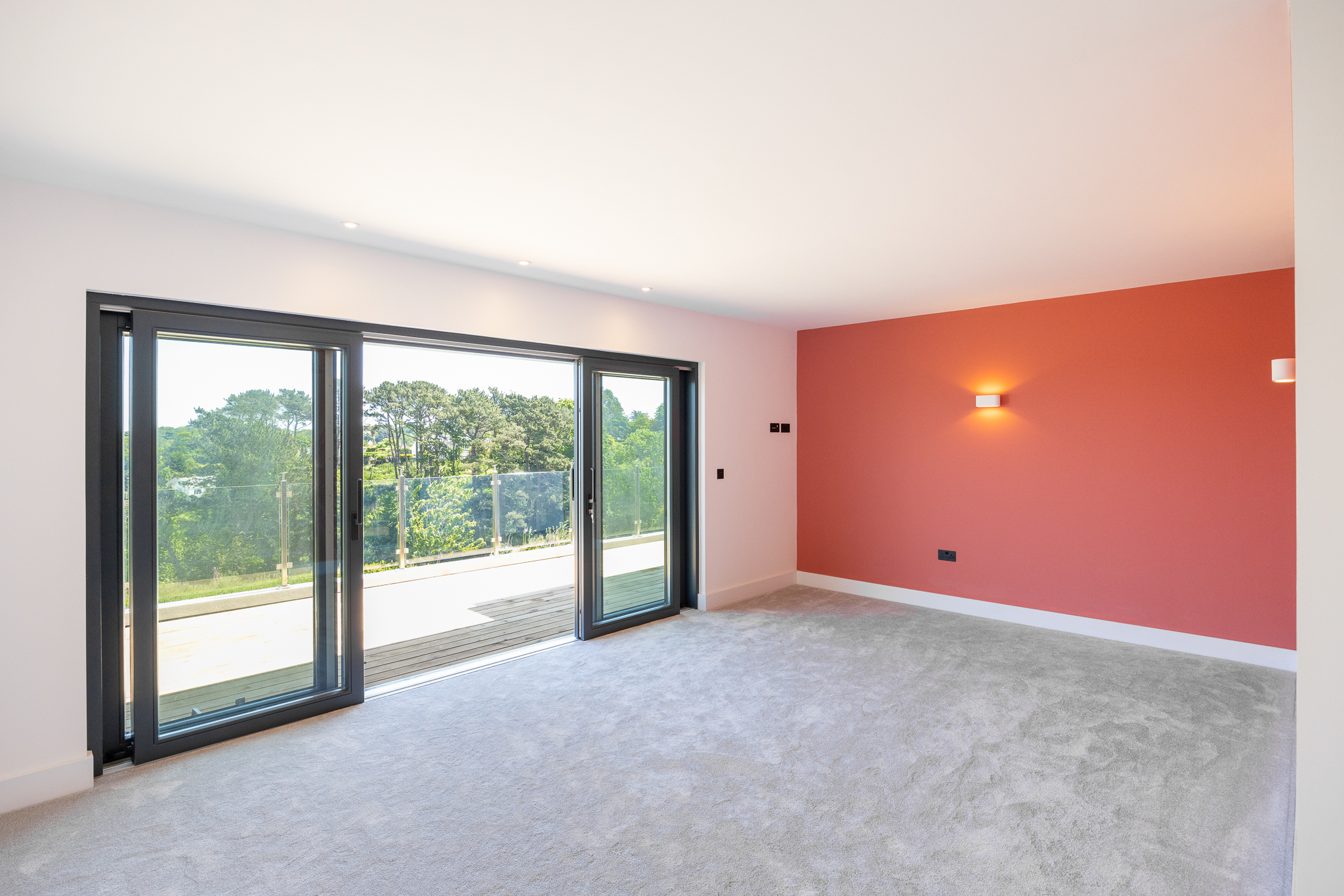 Stunning New House photo 45