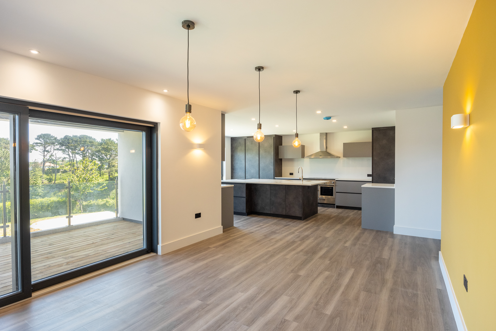Stunning New House photo 15