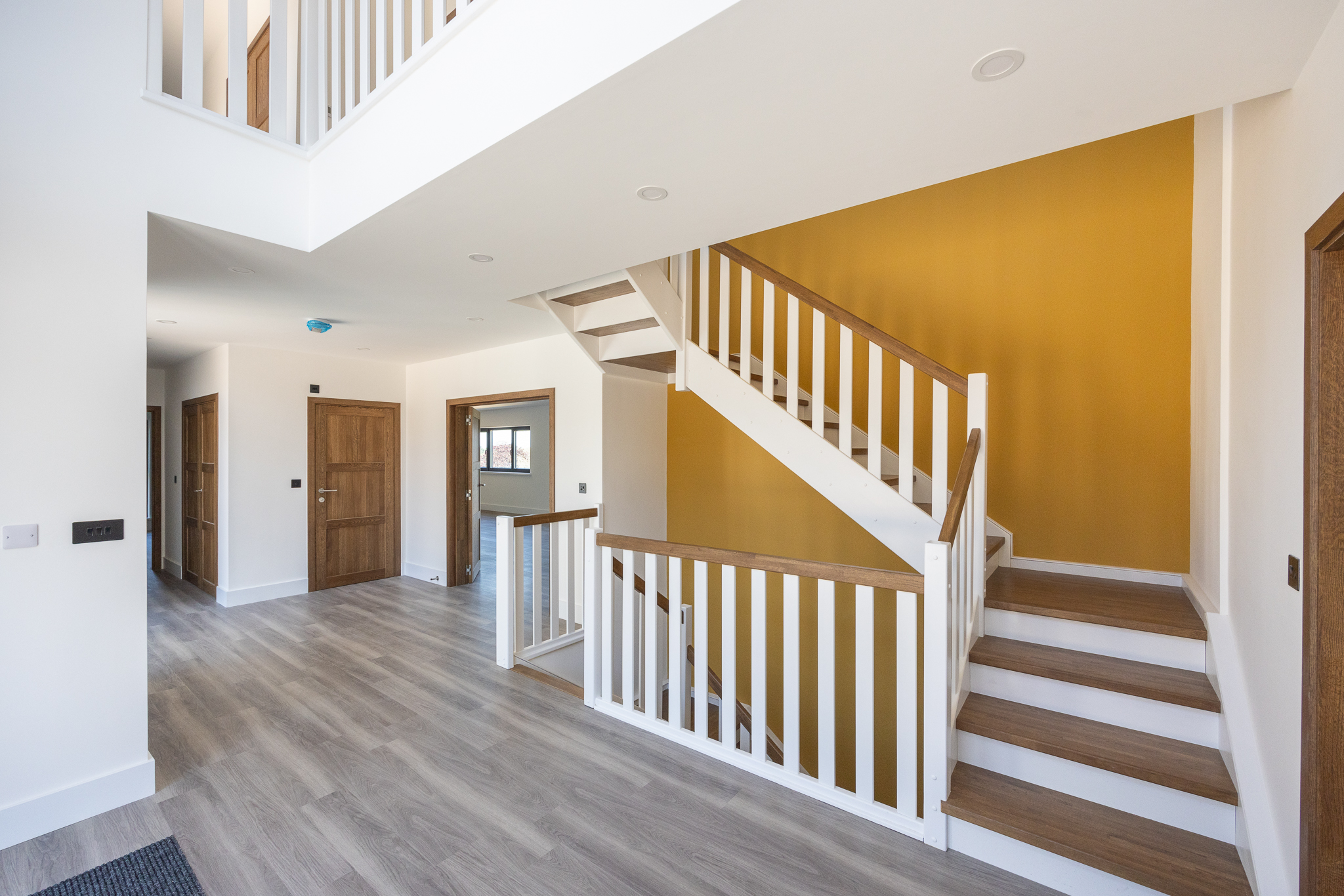 Stunning New House photo 7