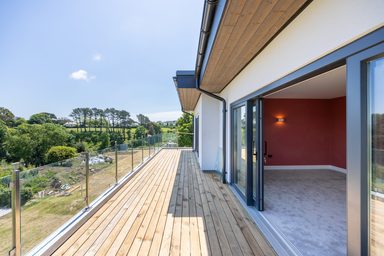 Stunning New House photo 48