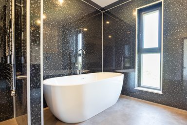 Stunning New House photo 41