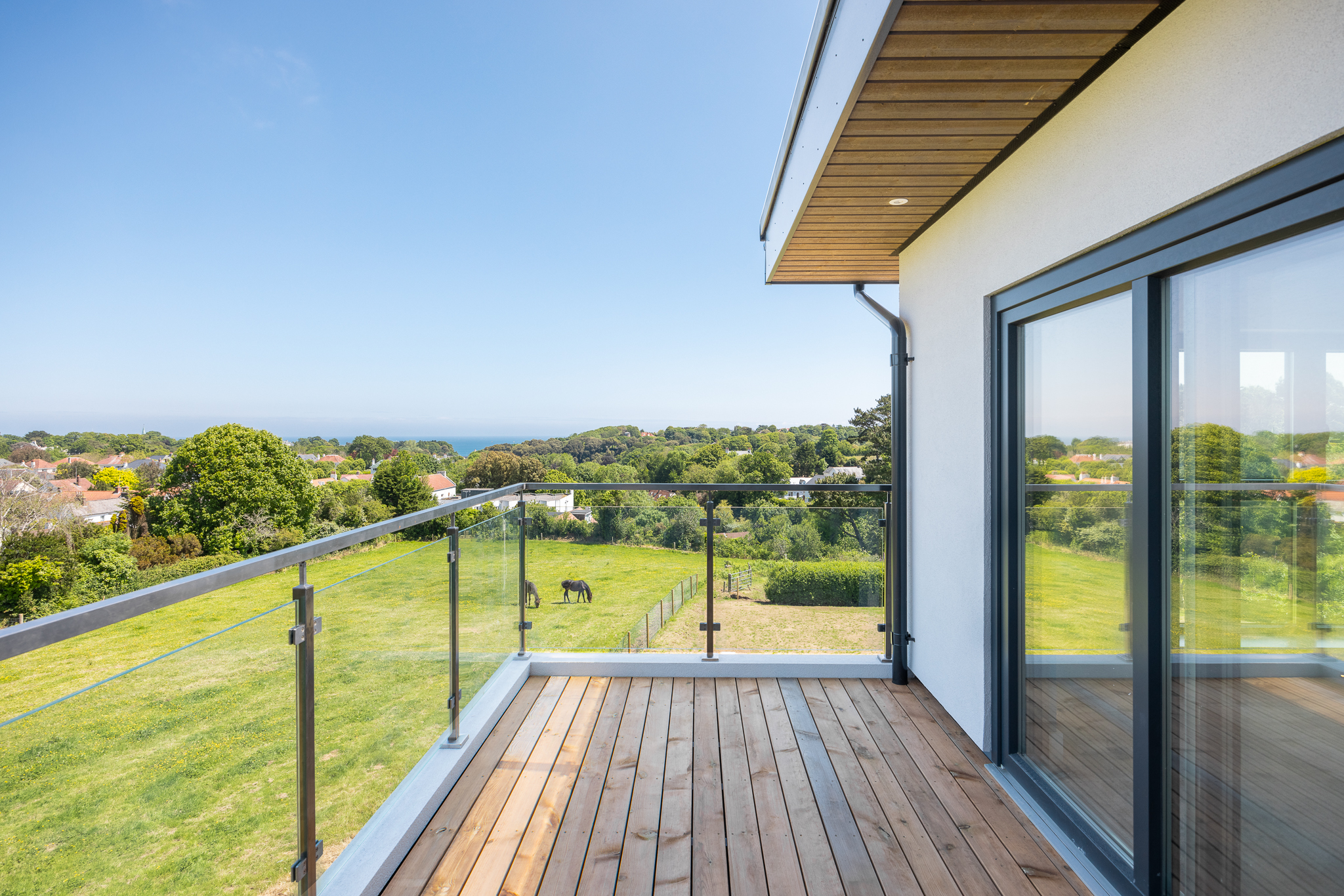 Stunning New House photo 35