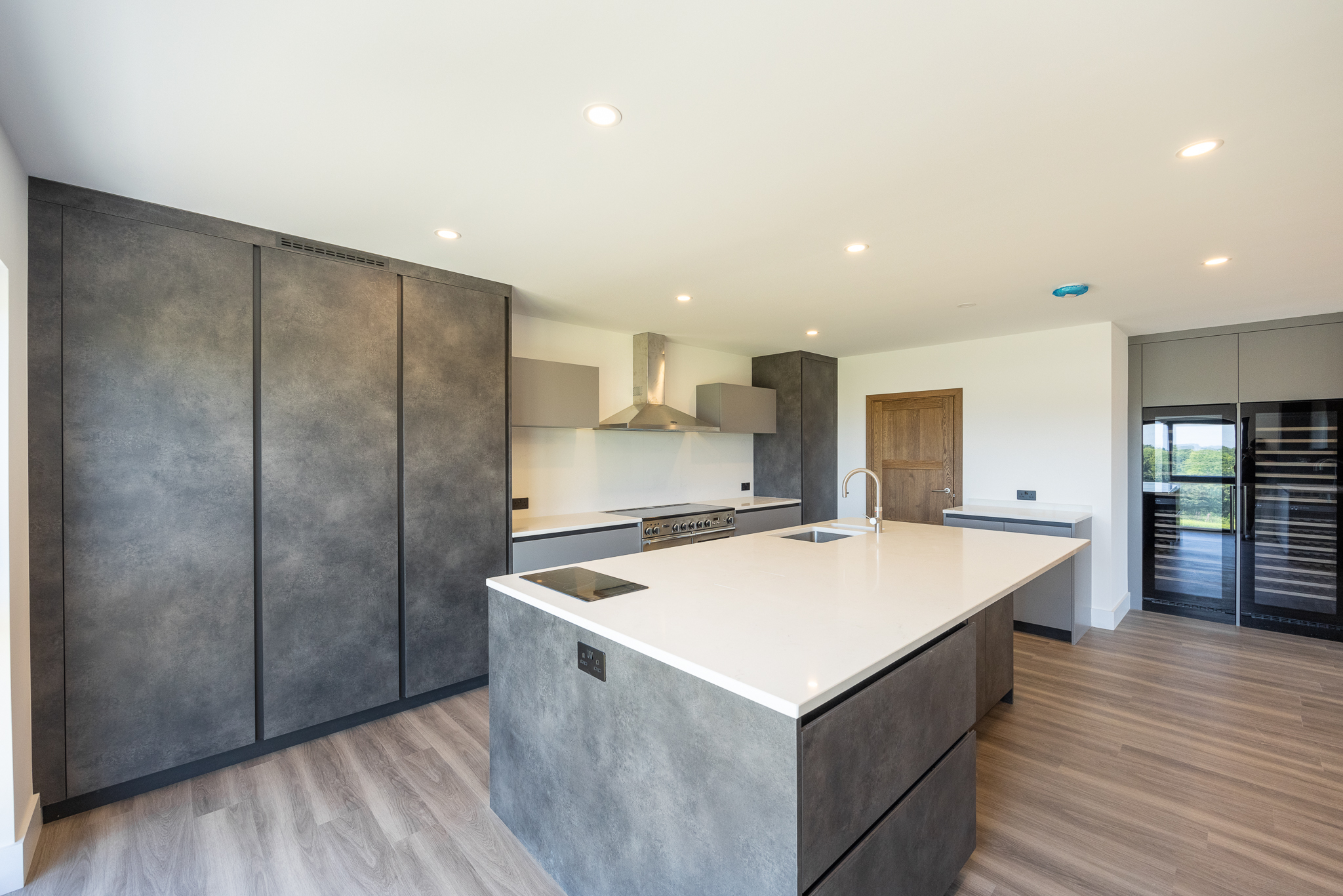 Stunning New House photo 20