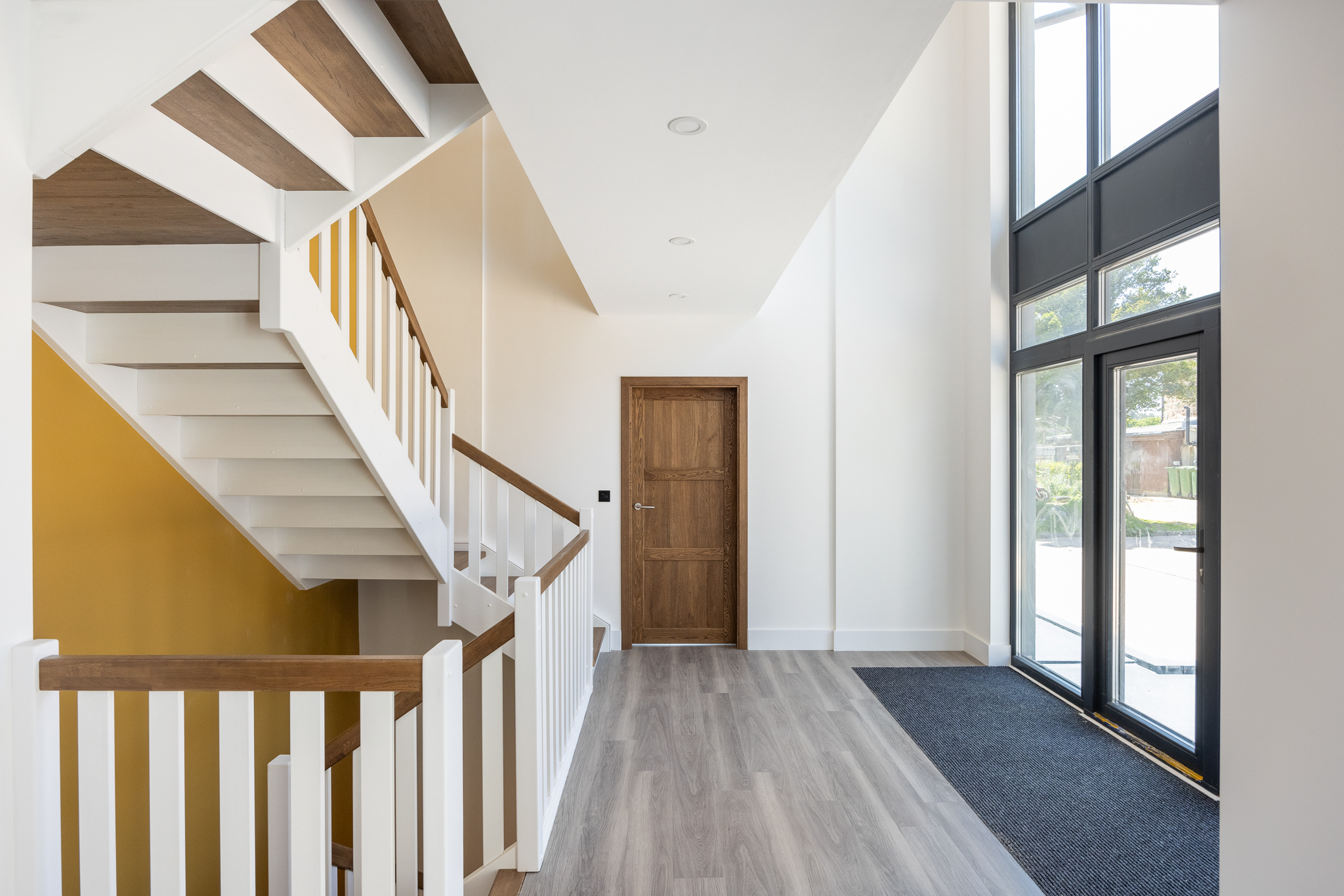 Stunning New House photo 6