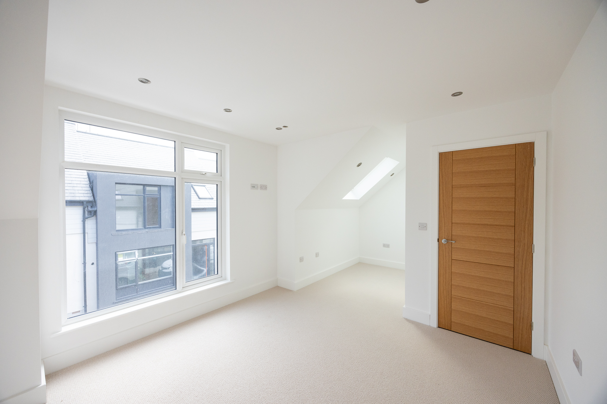 2 Allanson Court photo 16
