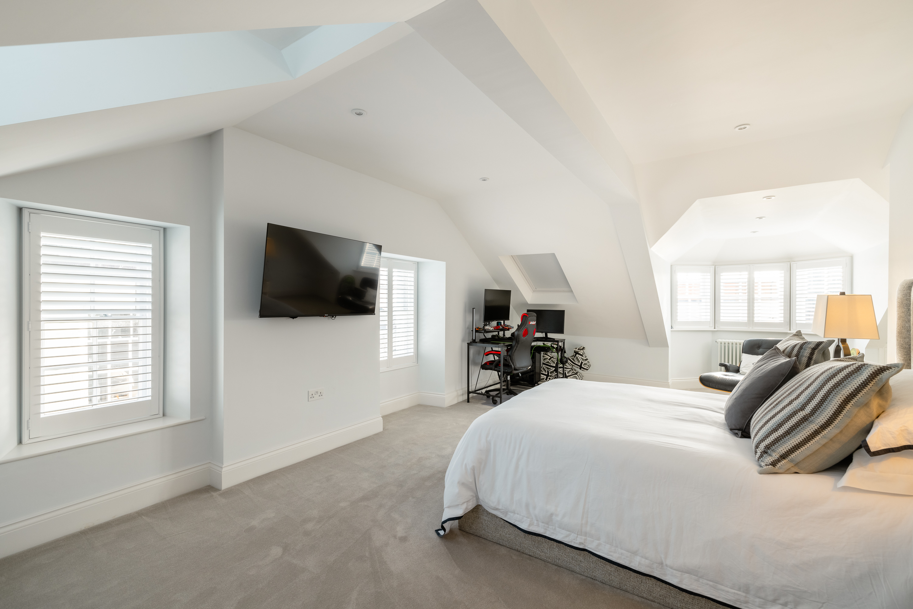 Mesnil Brock photo 61