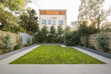 Mesnil Brock photo 71