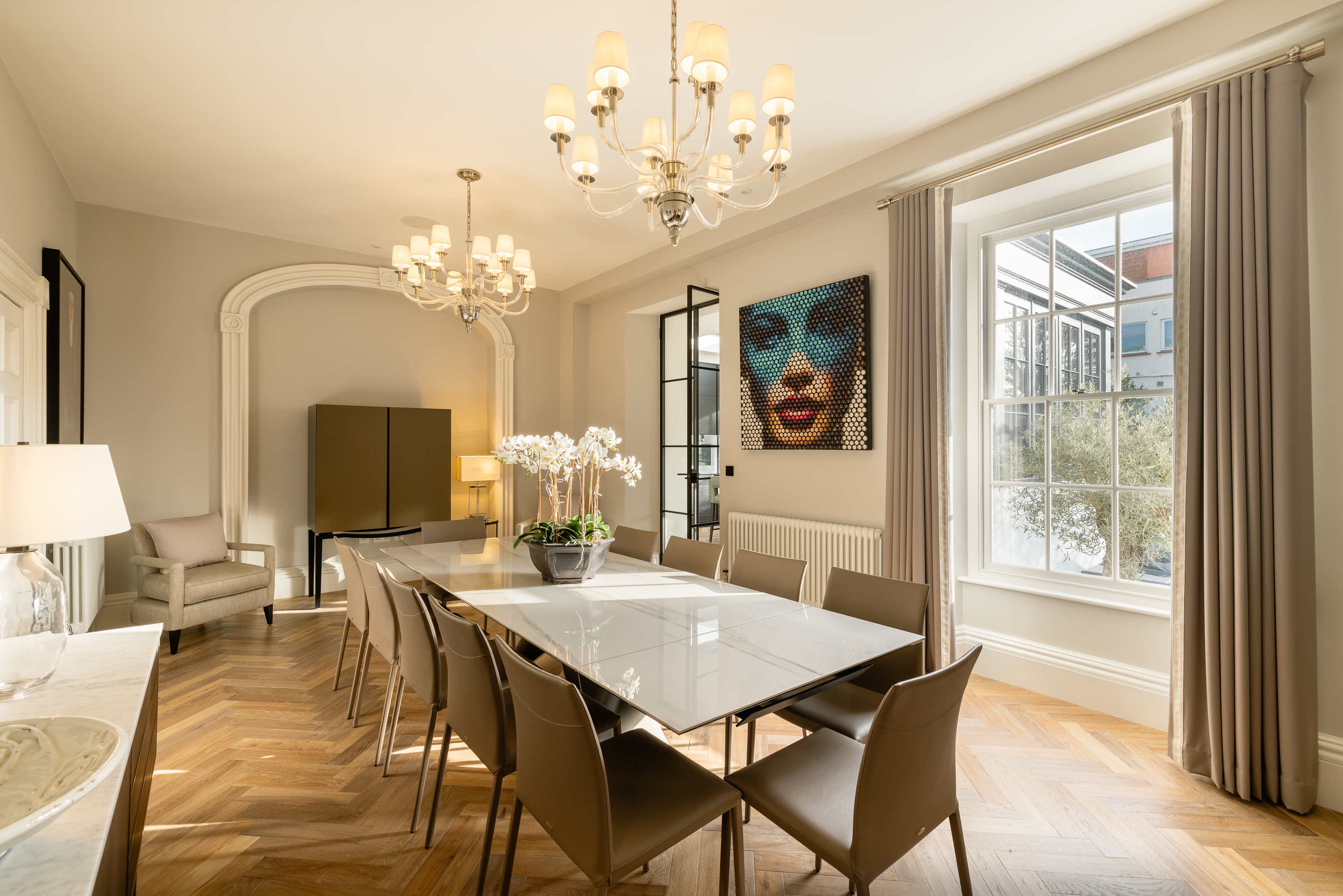 Mesnil Brock photo 12