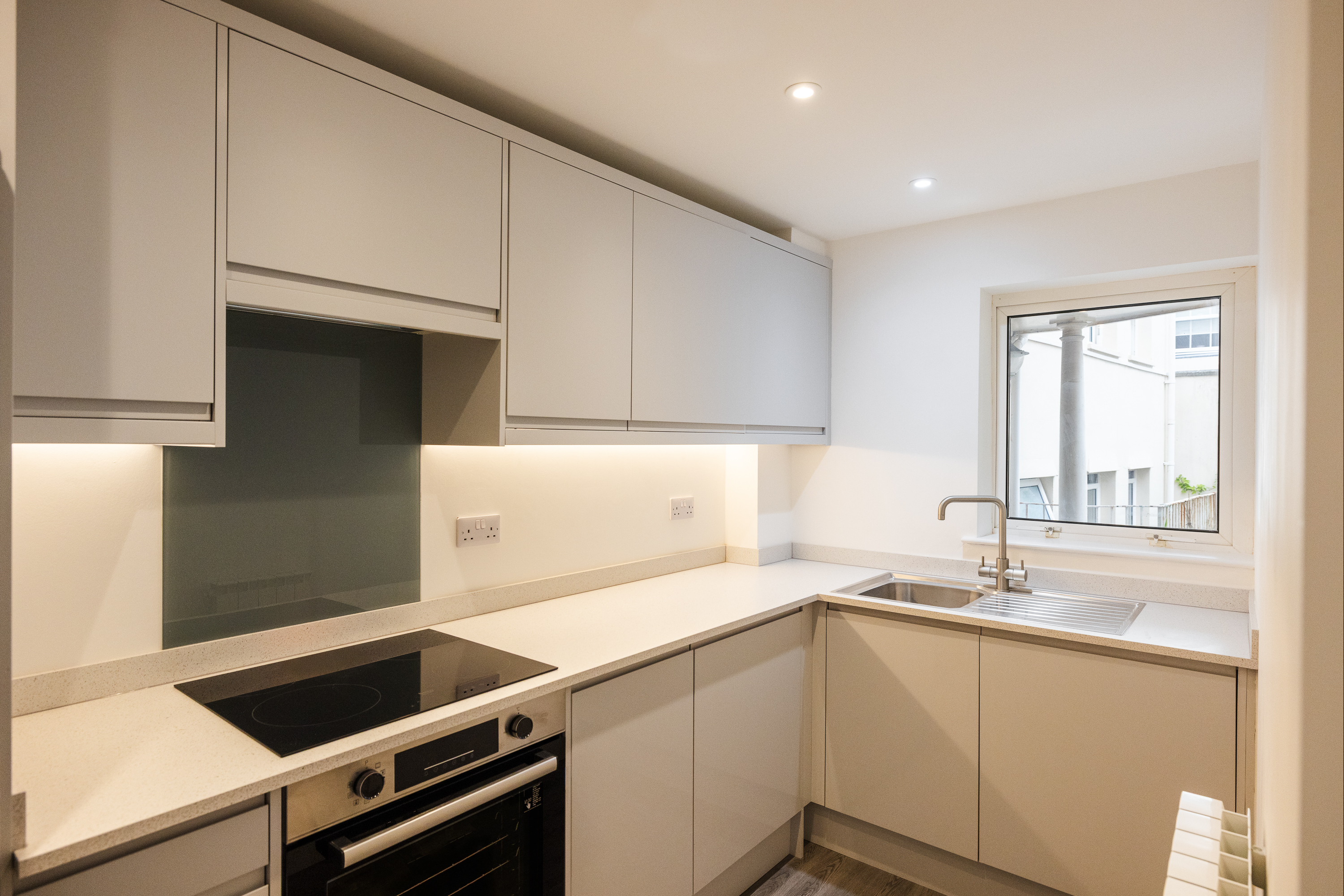 Flat 1, Laverstock Court photo 6