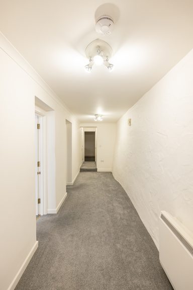 4, Abbey Court photo 3