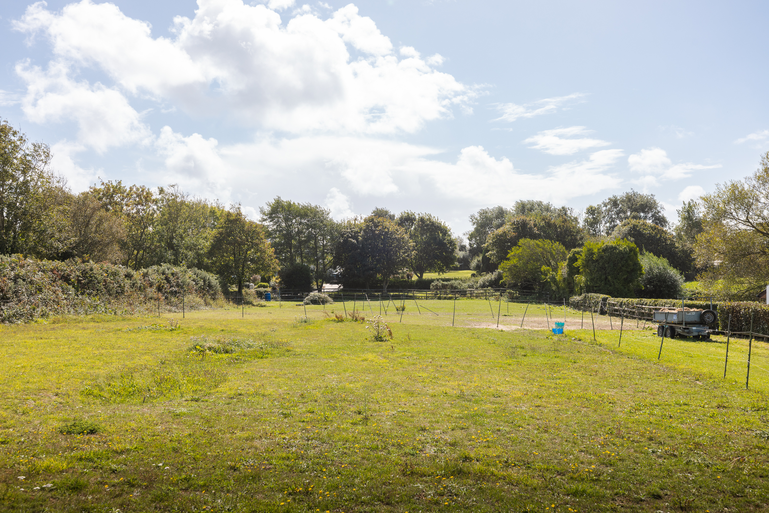 Charlton photo 66