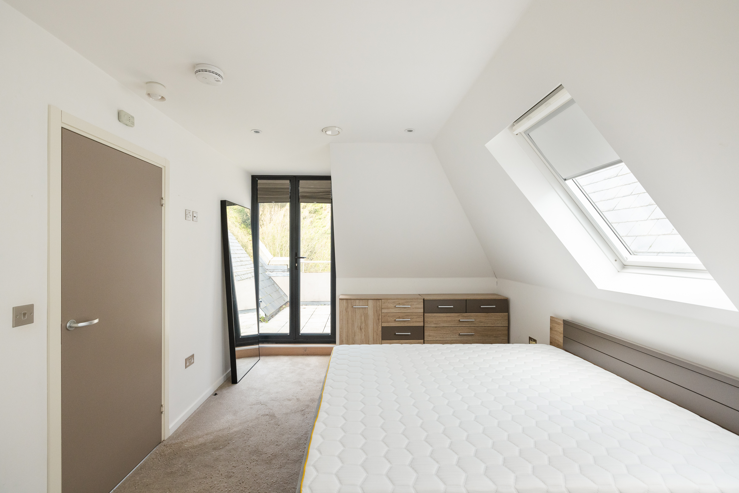 Apartment 10, Infinity Place photo 21