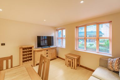 Apt. 3, One St Julian's Avenue photo 8