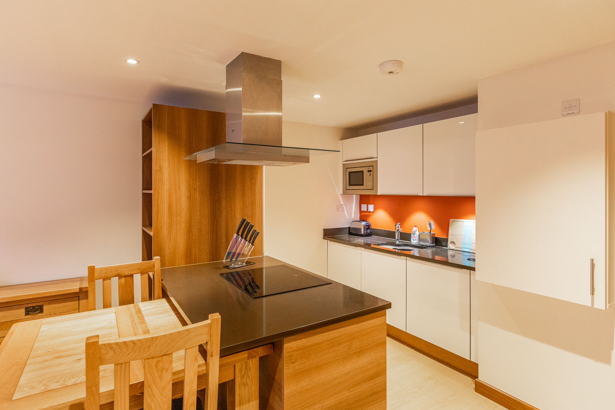 Apt. 3, One St Julian's Avenue photo 3