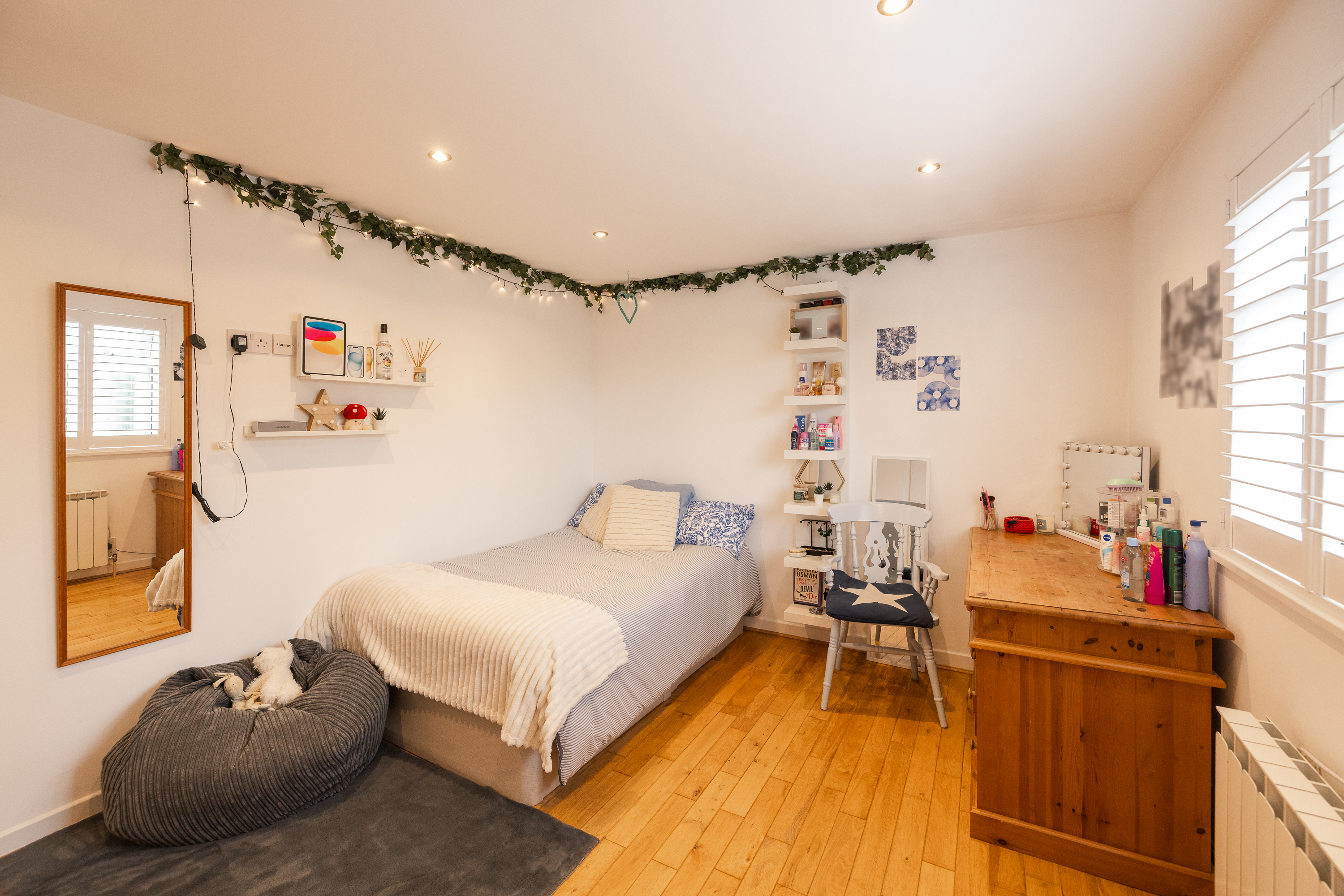 Sibley photo 37