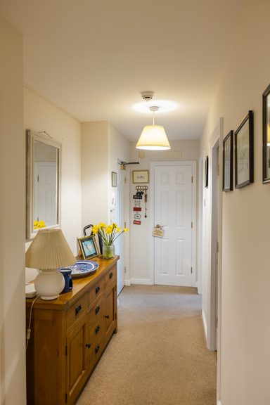 Apt. 5, La Charroterie Mills photo 2
