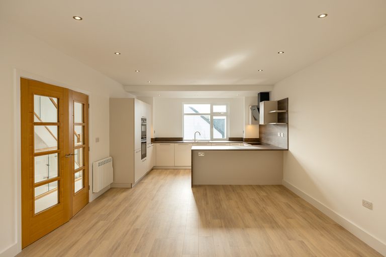 6 Allanson Court - photo 13 of 25