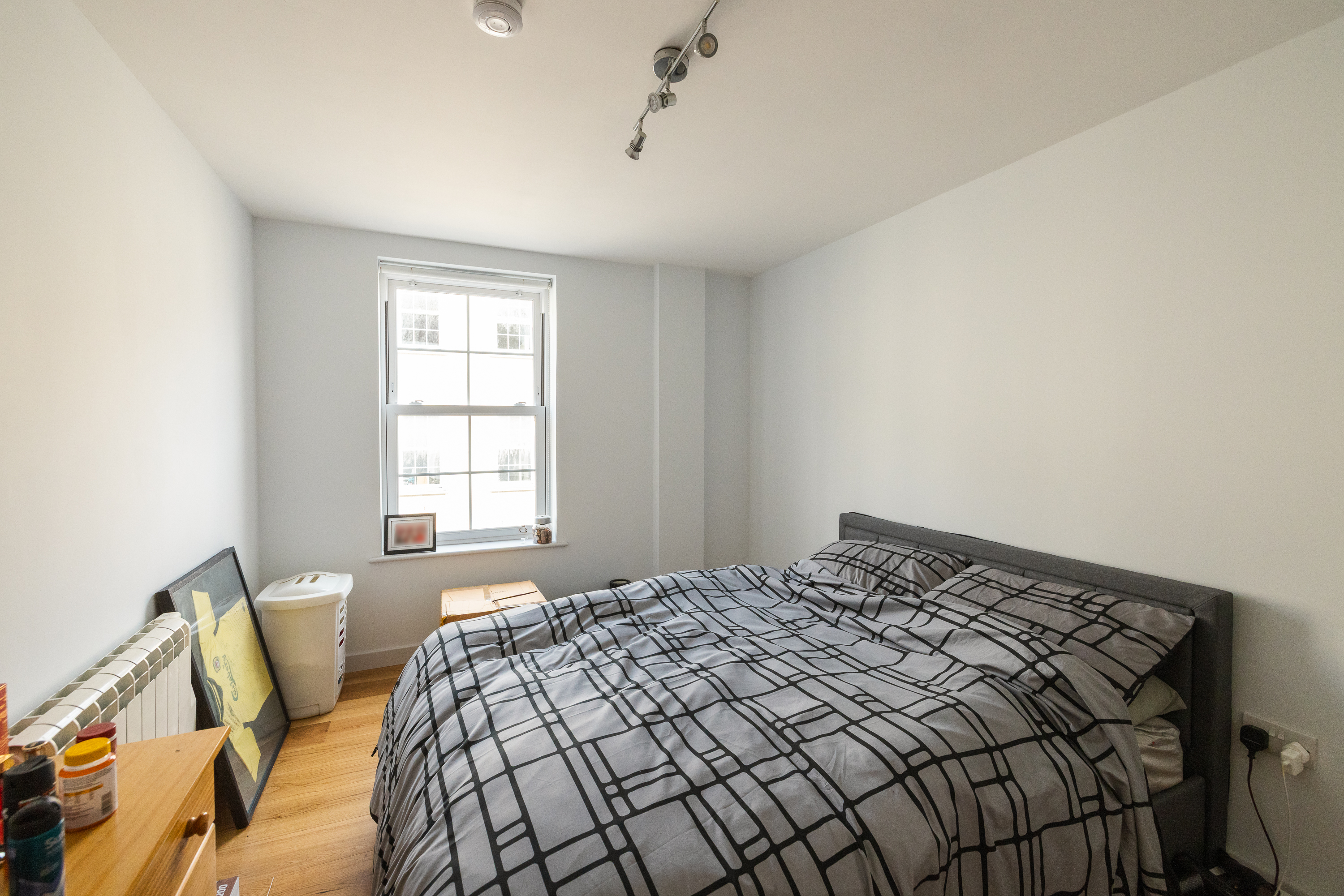 Apt. 1, 13-15 Victoria Road photo 13