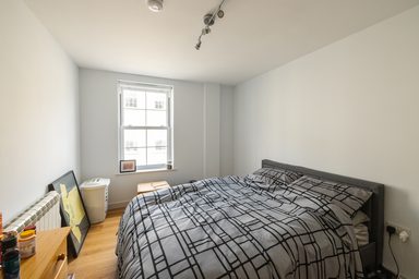 Apt. 1, 13-15 Victoria Road photo 13