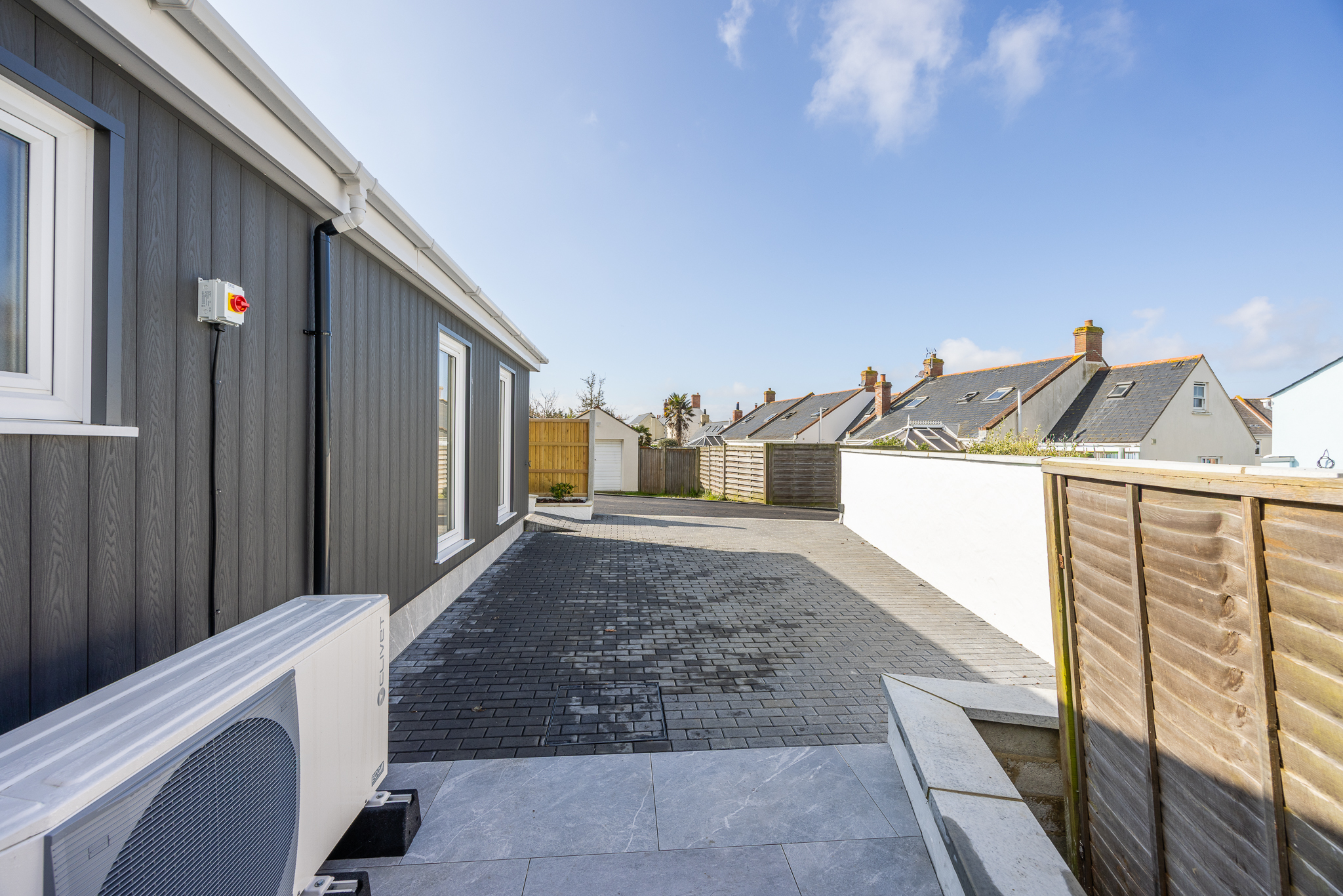 The Bungalow photo 37