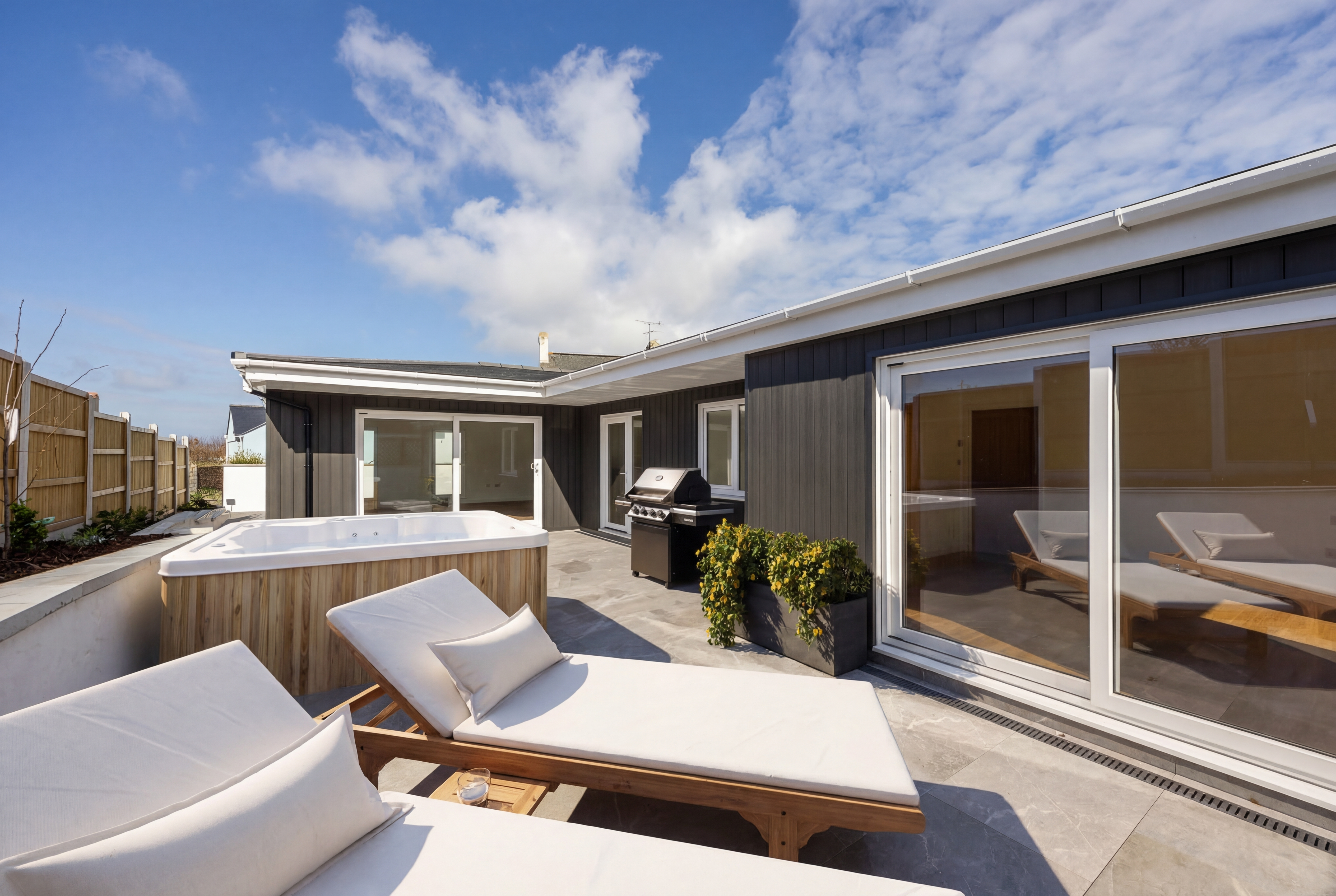 The Bungalow photo 30