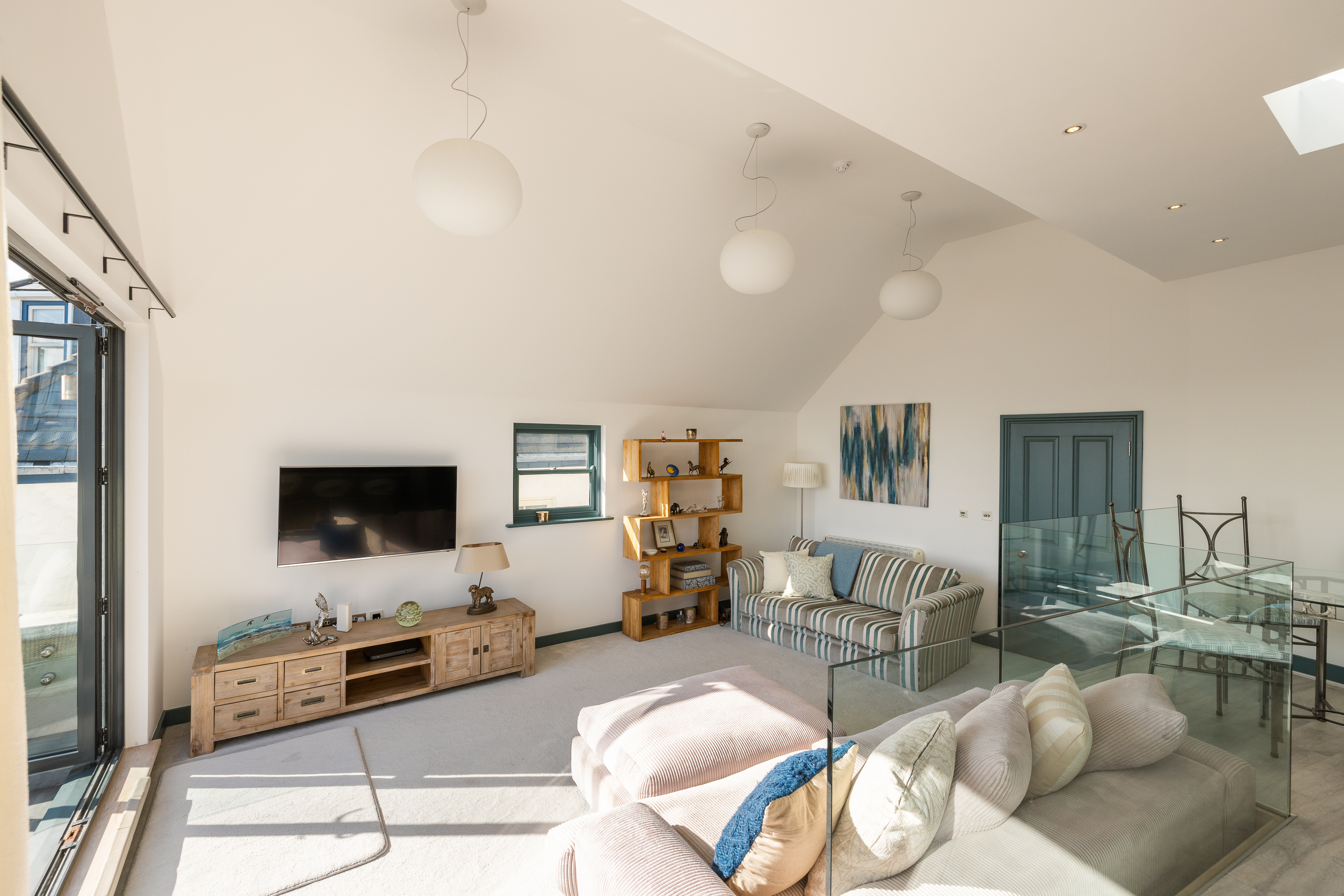 The Penthouse photo 13