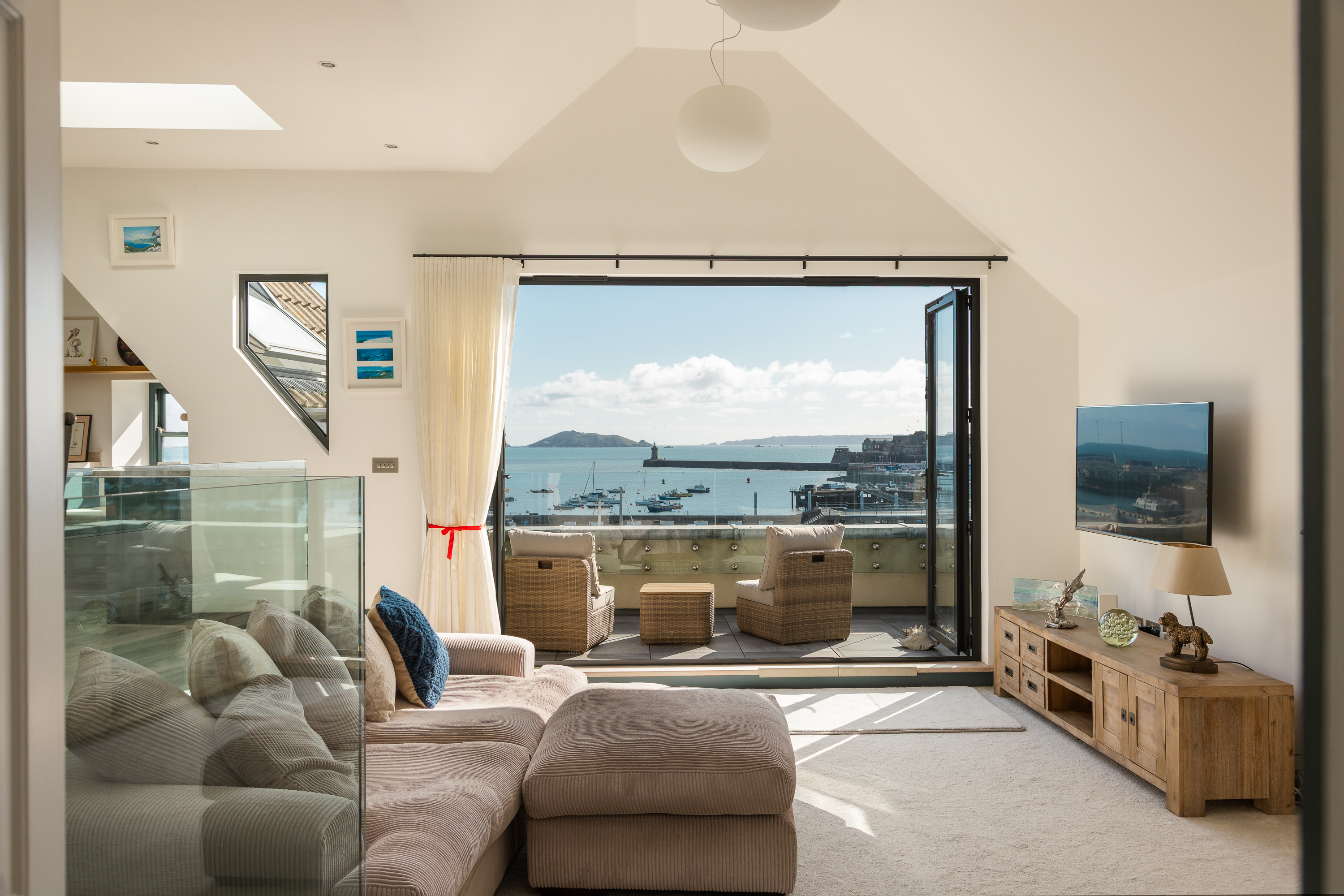 The Penthouse photo 15