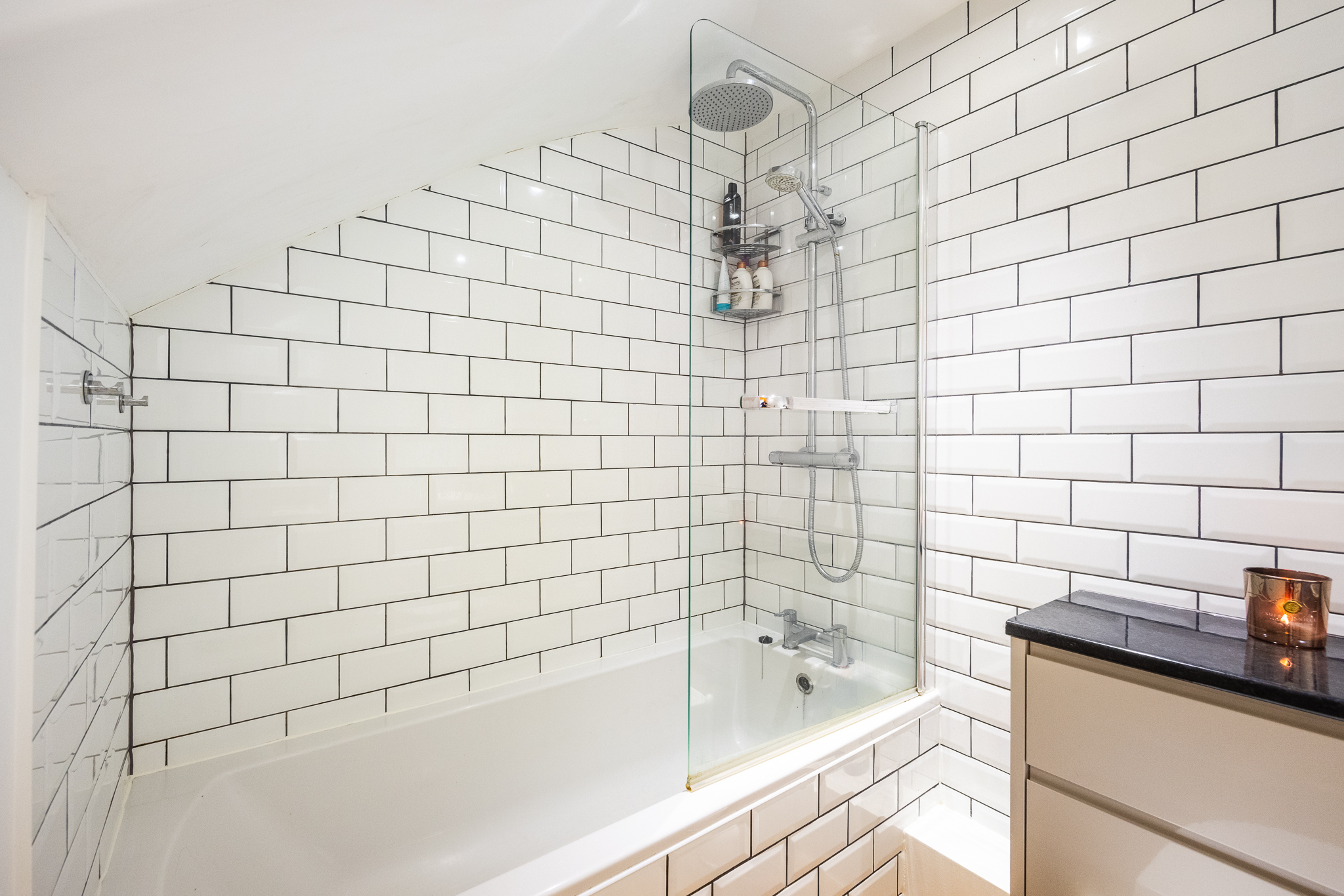 Flat 2, 22 Sausmarez Street photo 15