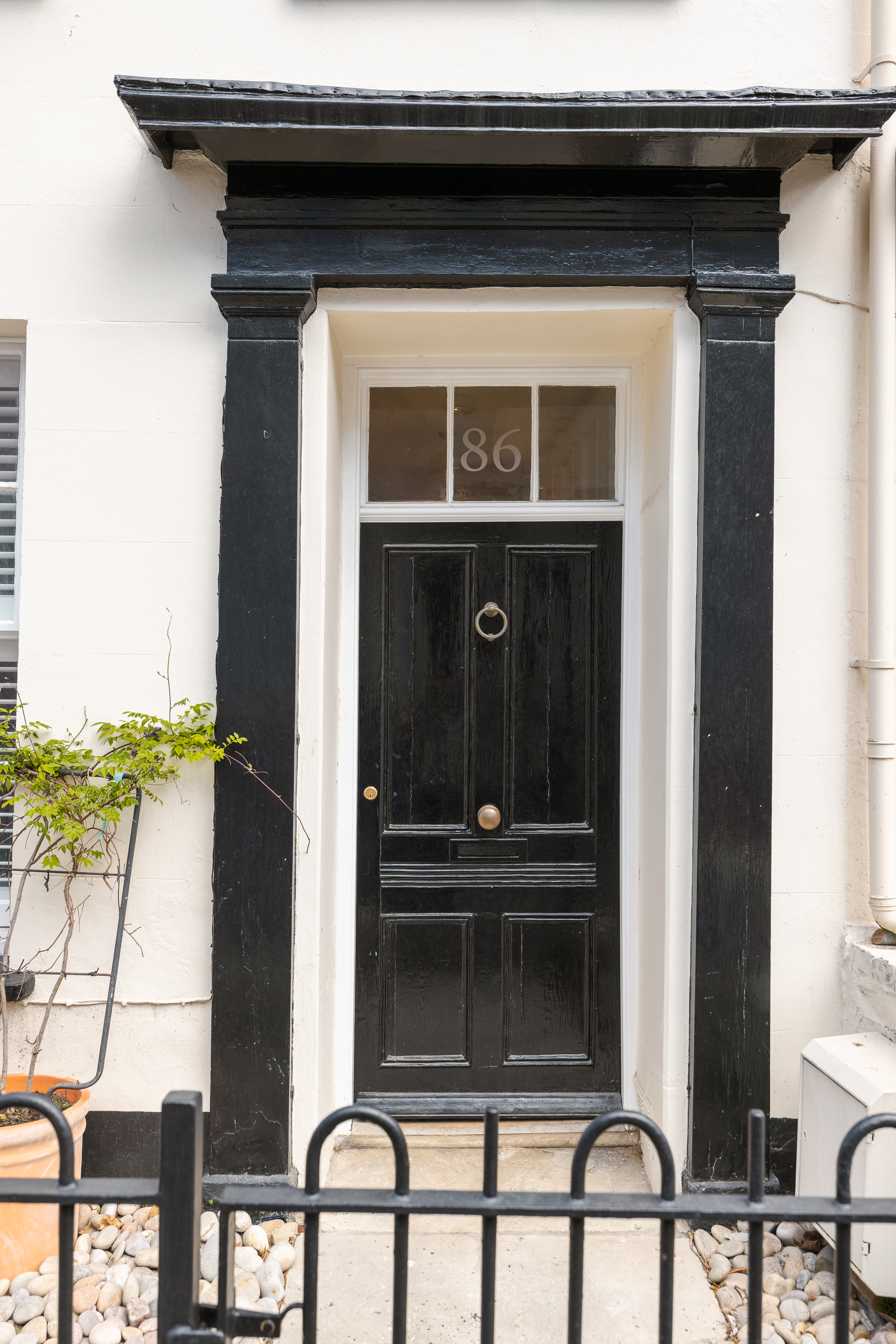 86, Victoria Road photo 3
