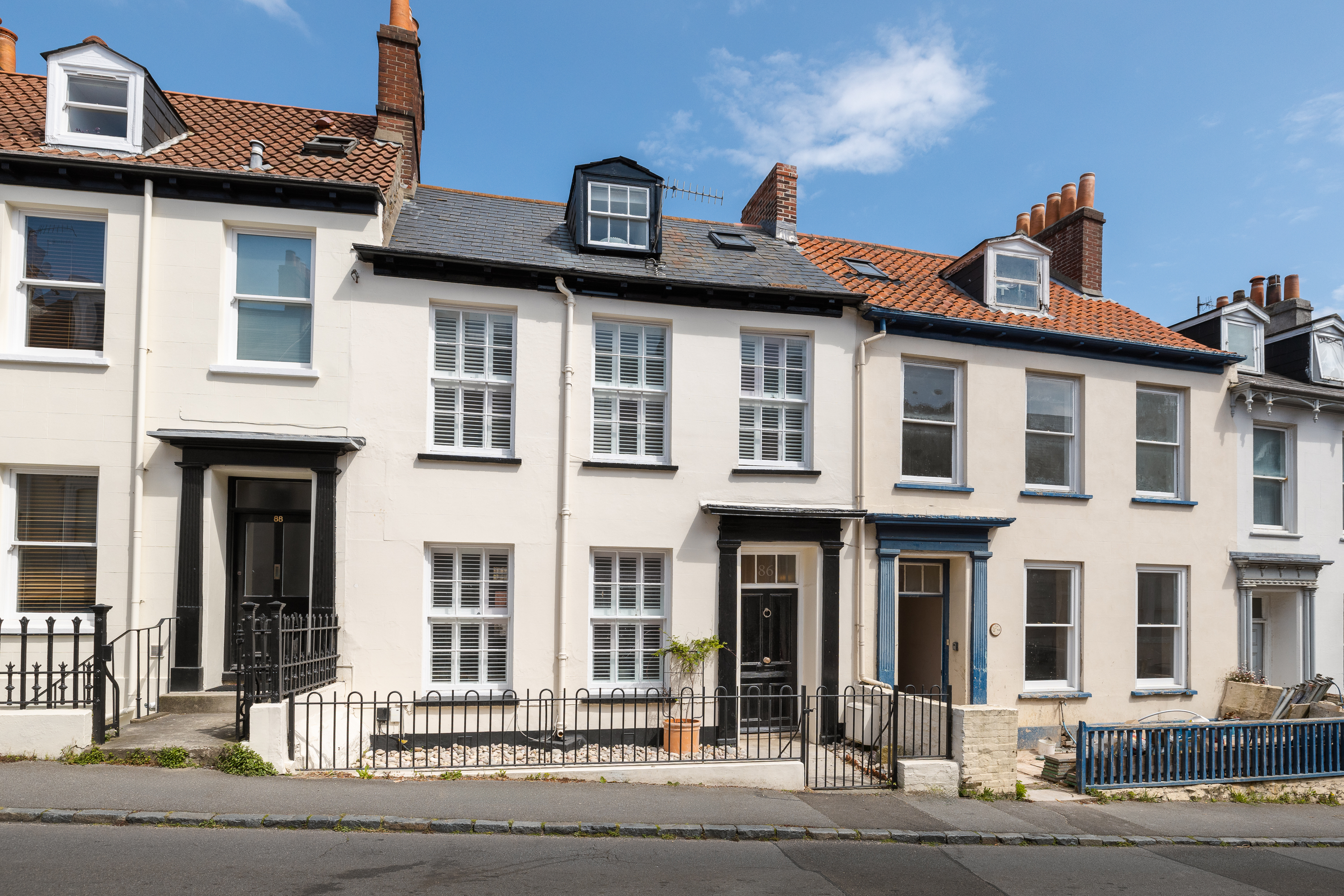 86, Victoria Road