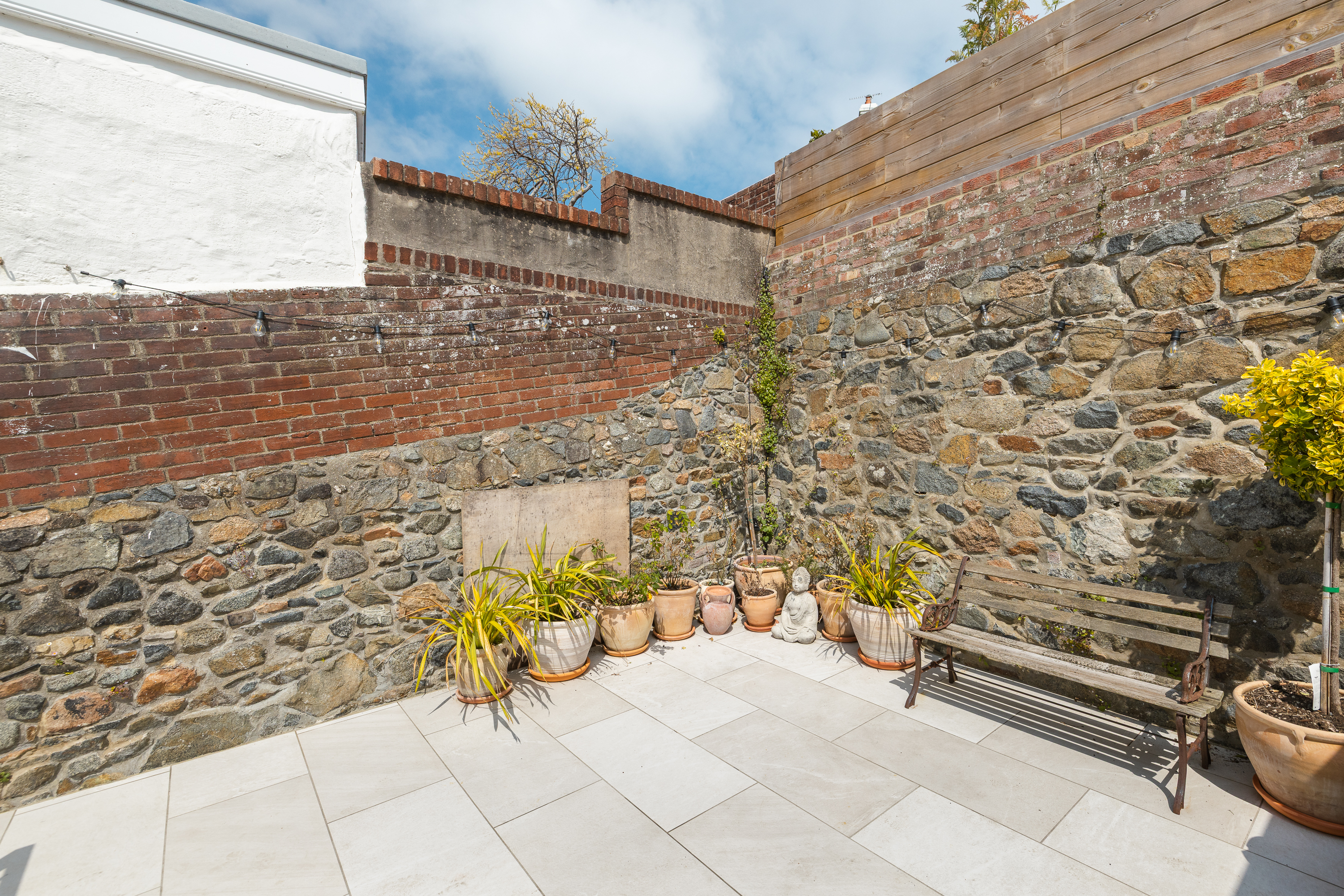 86, Victoria Road photo 42