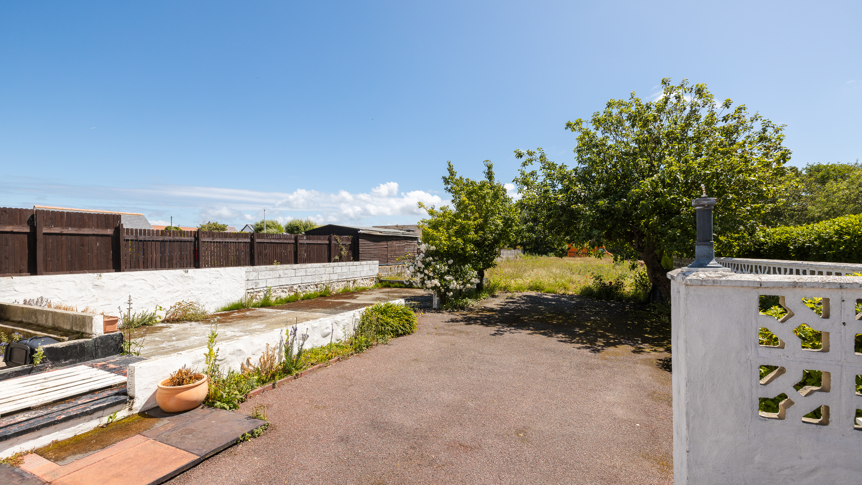 2 Kinross Cottage photo 19