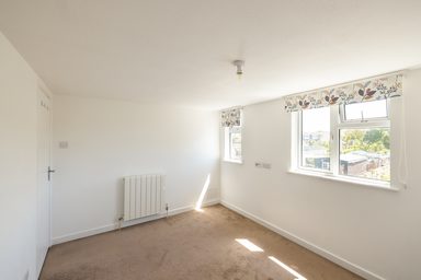 2 Kinross Cottage photo 15