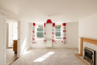 Flat 1, 19 Havilland Street photo 3