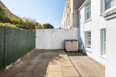 Flat 1, 19 Havilland Street photo 17