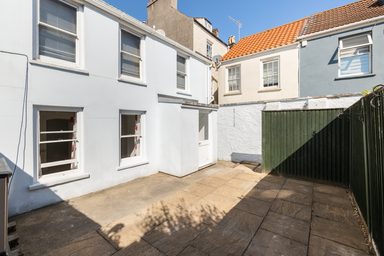 Flat 1, 19 Havilland Street photo 20