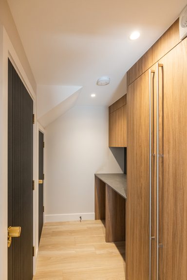No. 8, The Hideaway photo 9