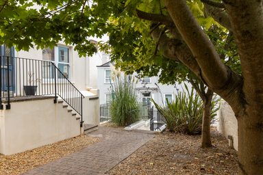 Apt. 1, Sardrette Court photo 30