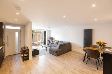 Apt 9, The Haven photo 5