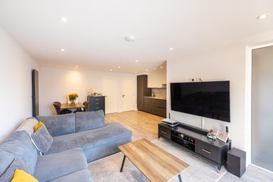 Apt 9, The Haven photo 11