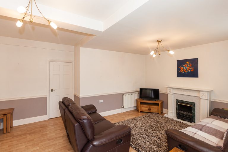 Flat 2, Sunnybank - photo 4 of 19