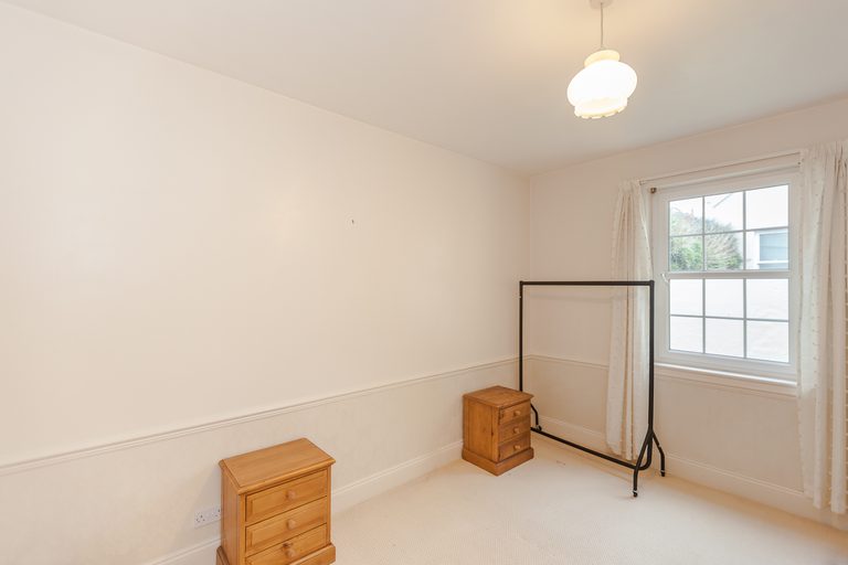 Flat 2, Sunnybank - photo 10 of 19
