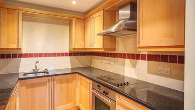 Apartment 5 Charles Mauger House photo 5