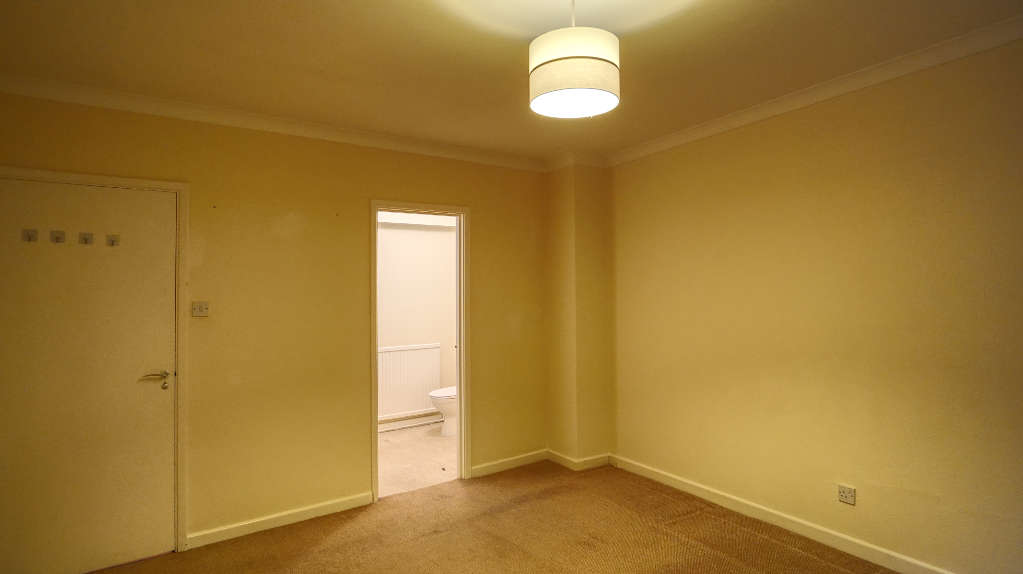 Flat 4, Old Brewery photo 12