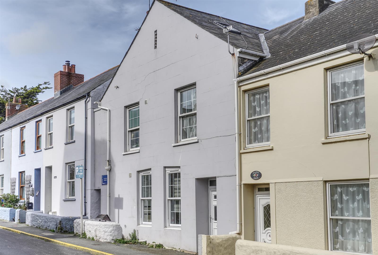 Flat 3, 5 Victoria Terrace photo 1