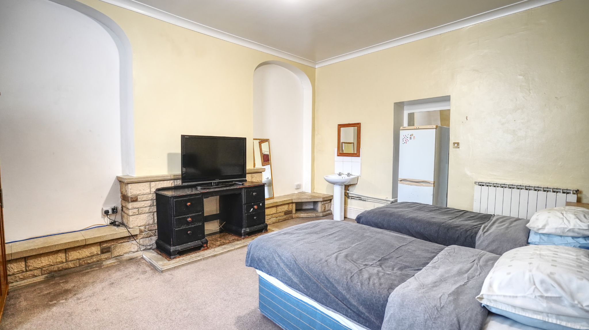 Elland Villa photo 6